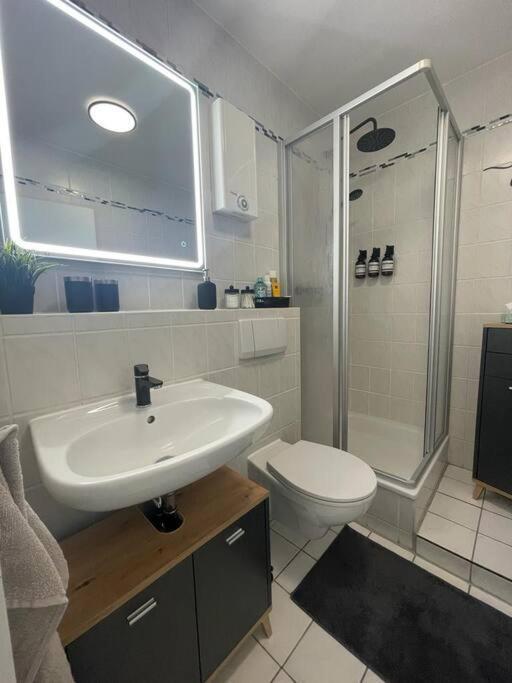 Modernes Apartment In Chemnitz Extérieur photo